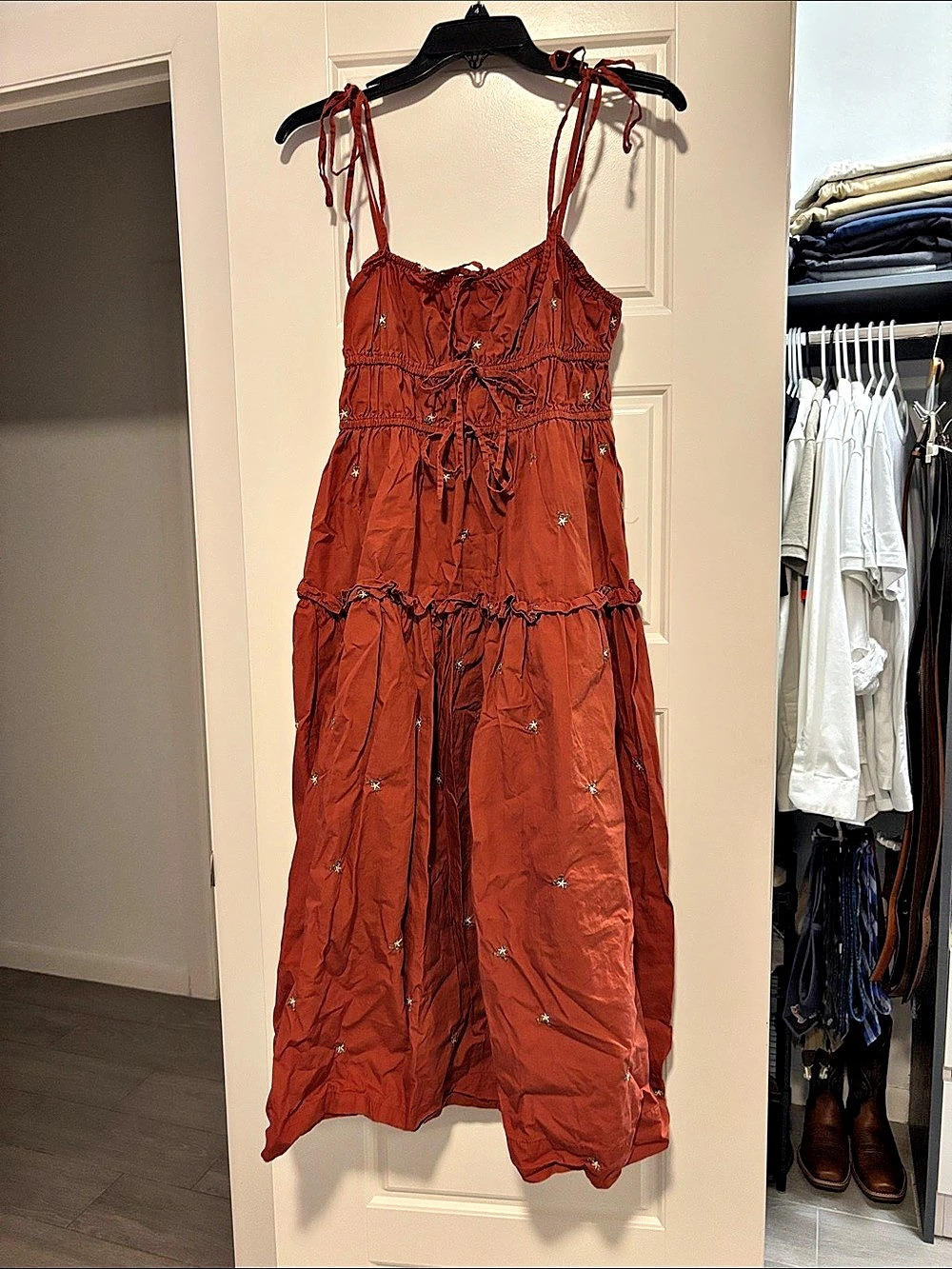 En Saison Nara Embroidered Midi Dress Maxi in Burnt Orange, Medium